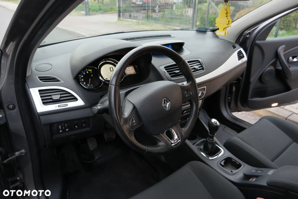 Renault Megane - 19