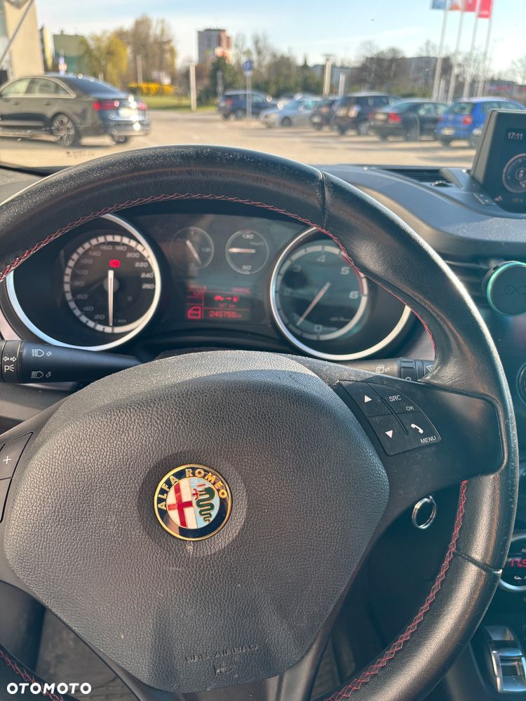 Alfa Romeo Giulietta - 14