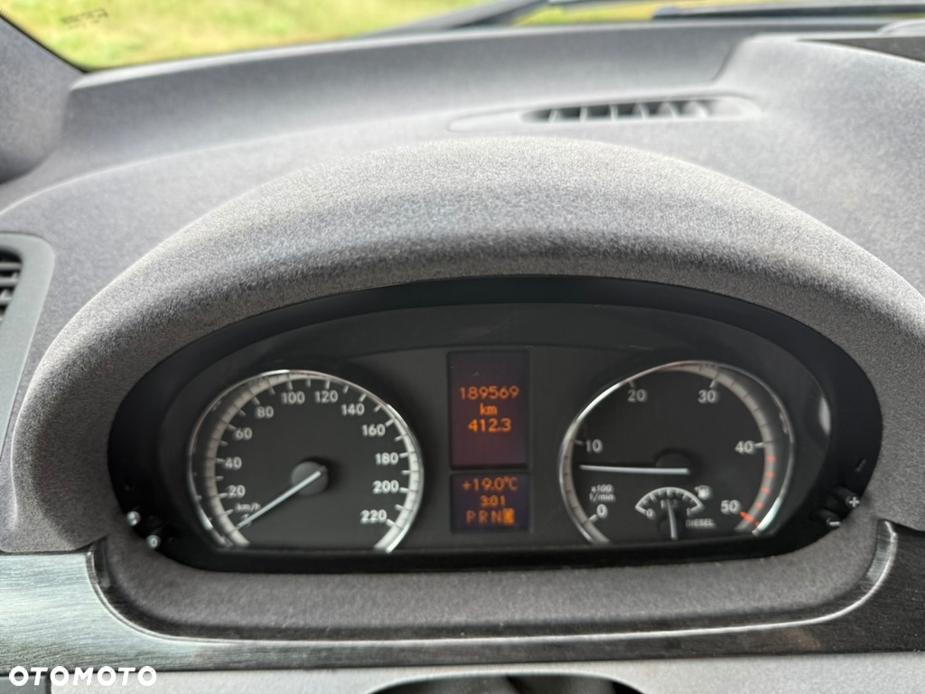 Mercedes-Benz Vito - 10