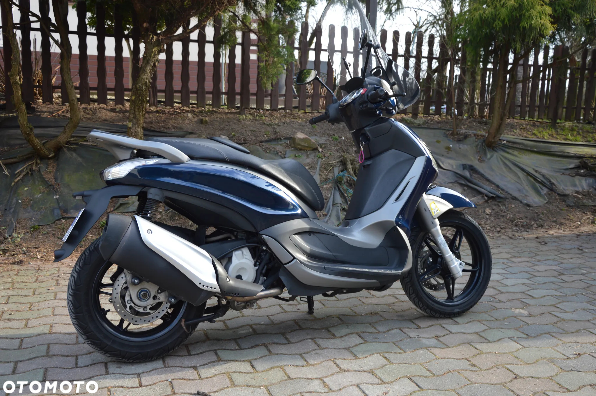 Piaggio Beverly - 4