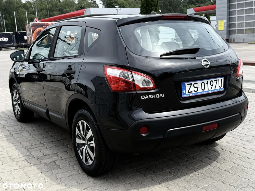 Nissan Qashqai - 2