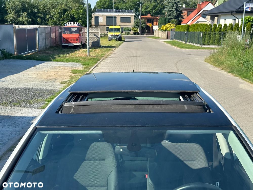 Volkswagen Golf 1.4 TSI BMT Comfortline DSG - 23