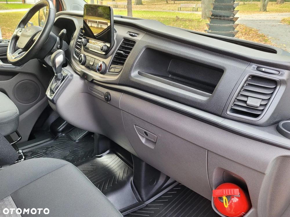 Ford Transit Custom 320 L2H1 Limited (bryg.) - 22