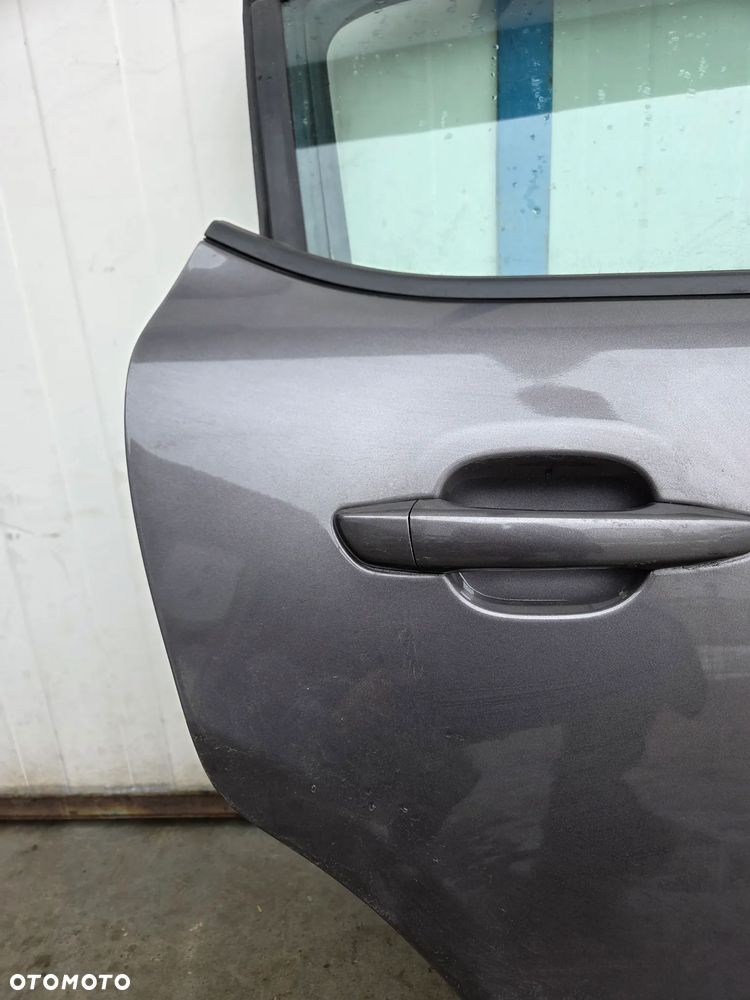 Drzwi prawe tylne tył Citroen C3 III EVLC - 2