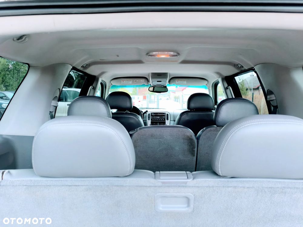 Ford Explorer 4.6 - 8
