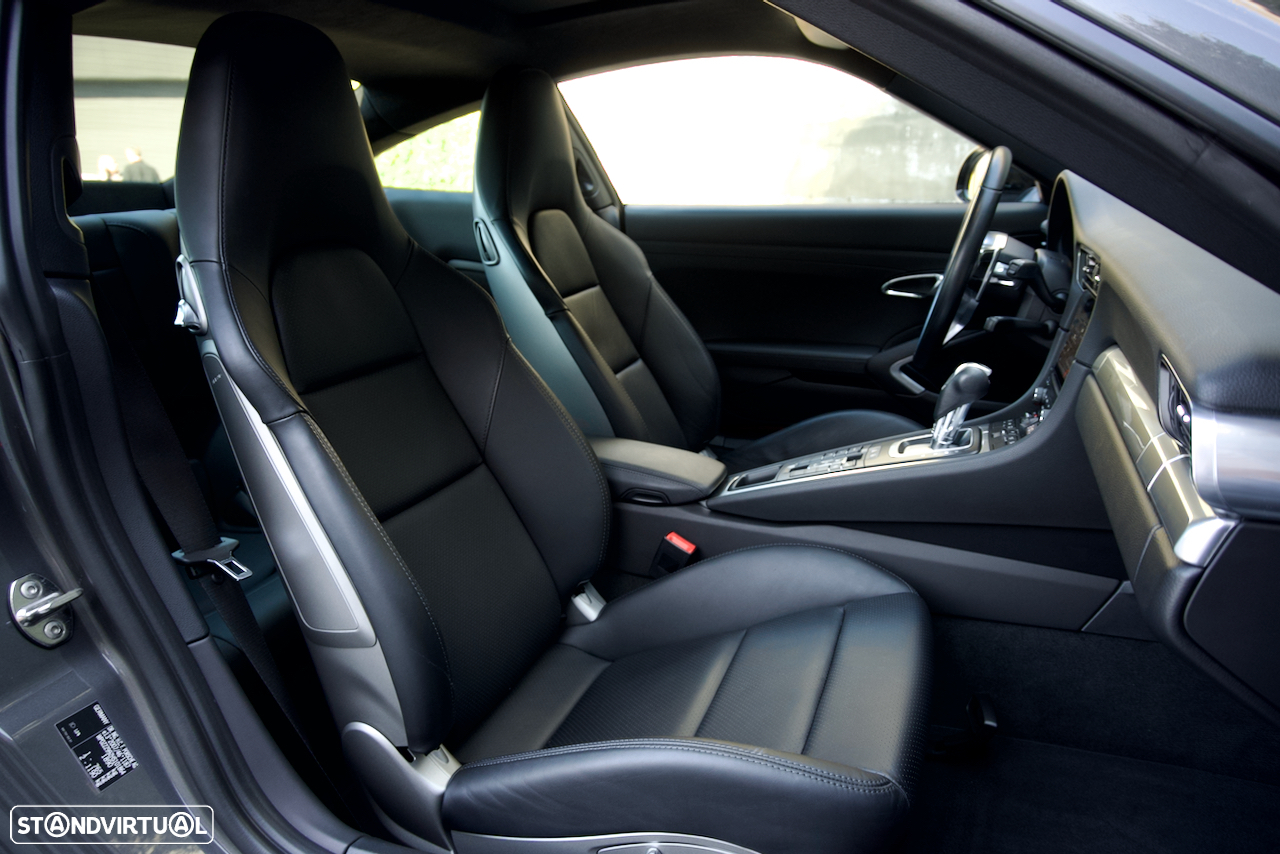 Porsche 911 (991) Carrera 2 PDK - 22