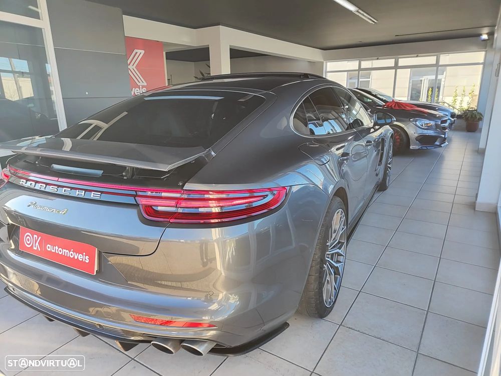 Porsche Panamera 4 E-Hybrid Platinum Edition - 11