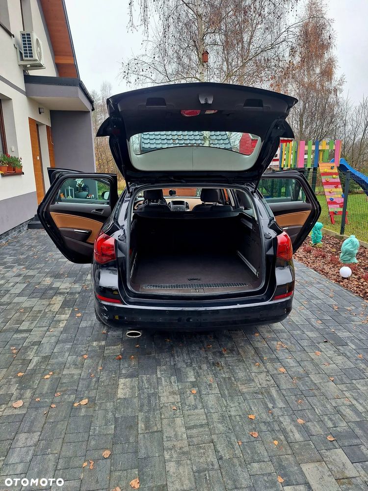 Opel Astra 1.4 T Essentia - 5