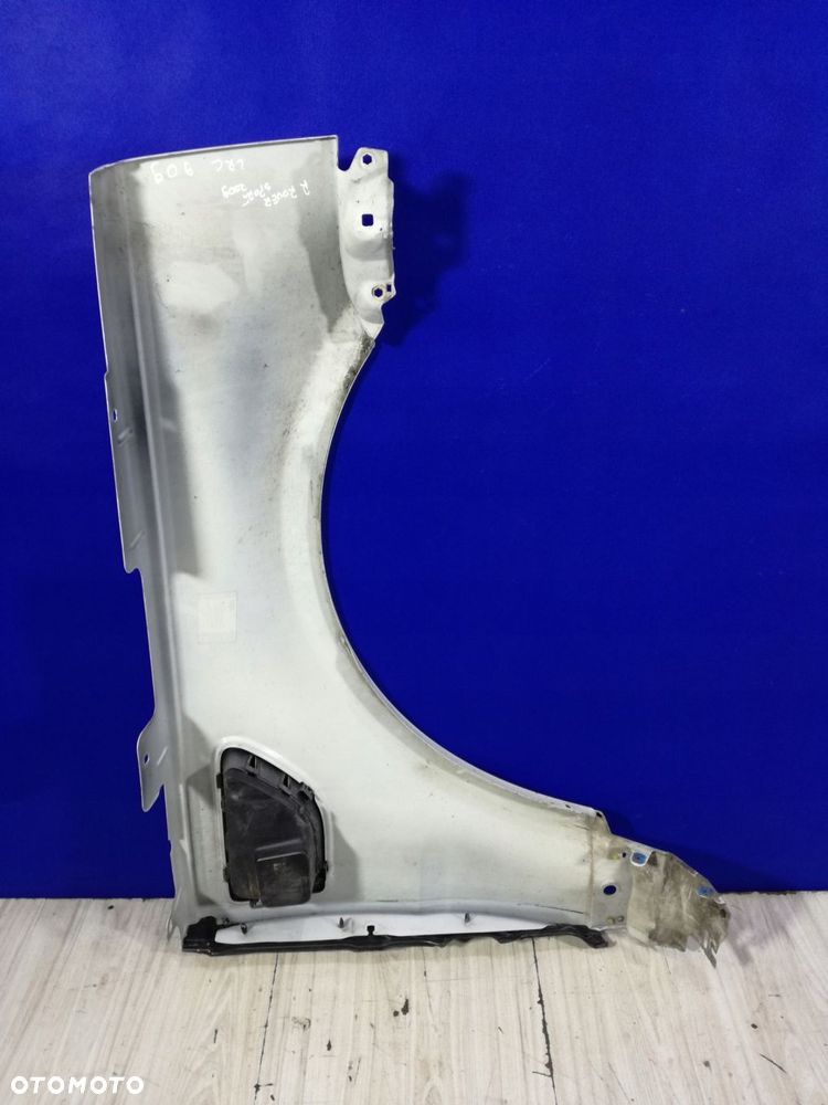 land rover range sport l320 05/09 błotnik lewy przód lrc909 - 4