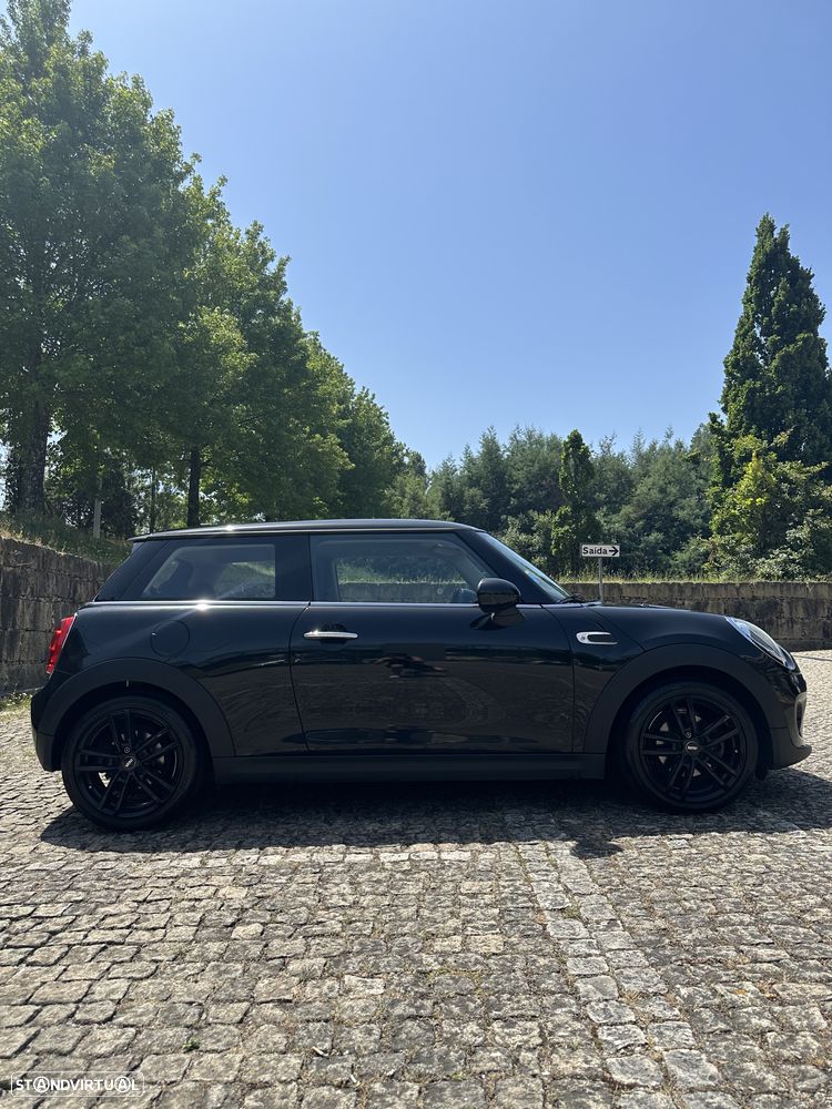 MINI 3 Portas One D - 6