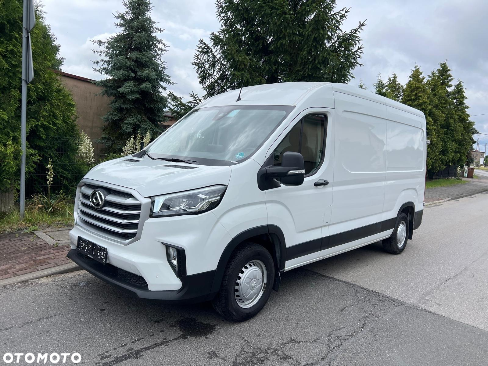 Maxus DELIVER 9 - 4