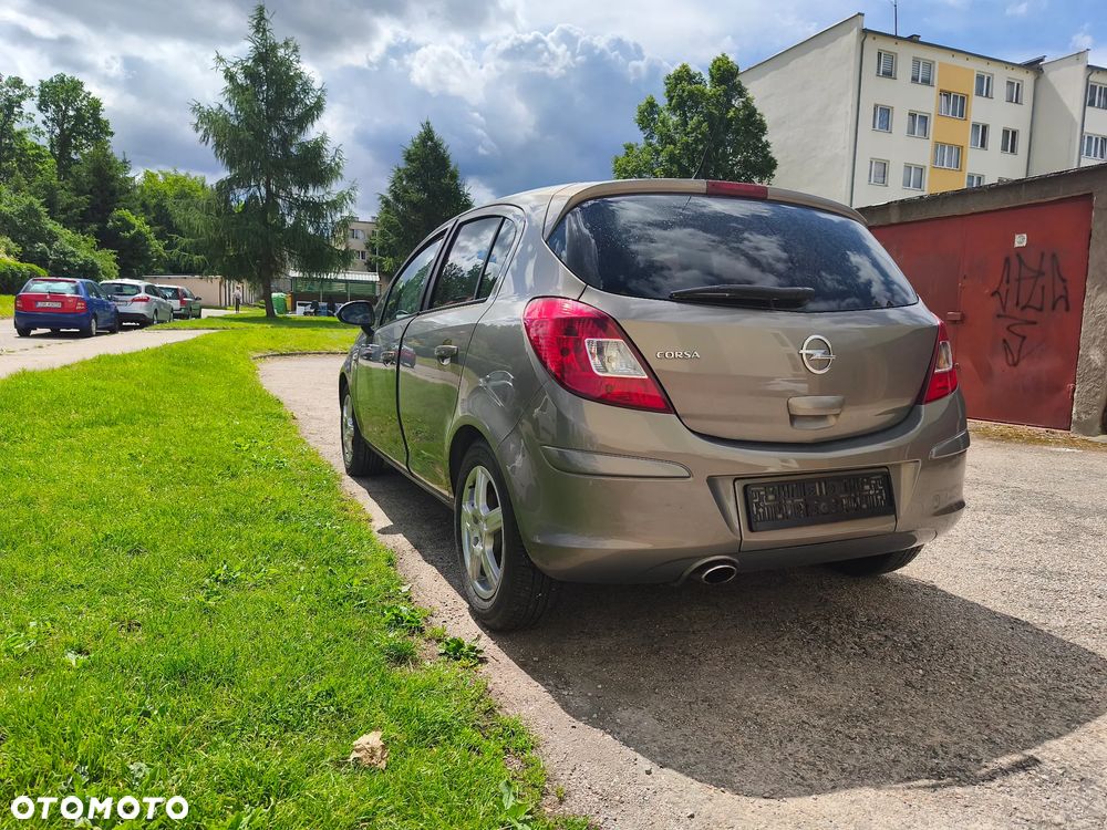 Opel Corsa 1.4 16V Color Edition - 13