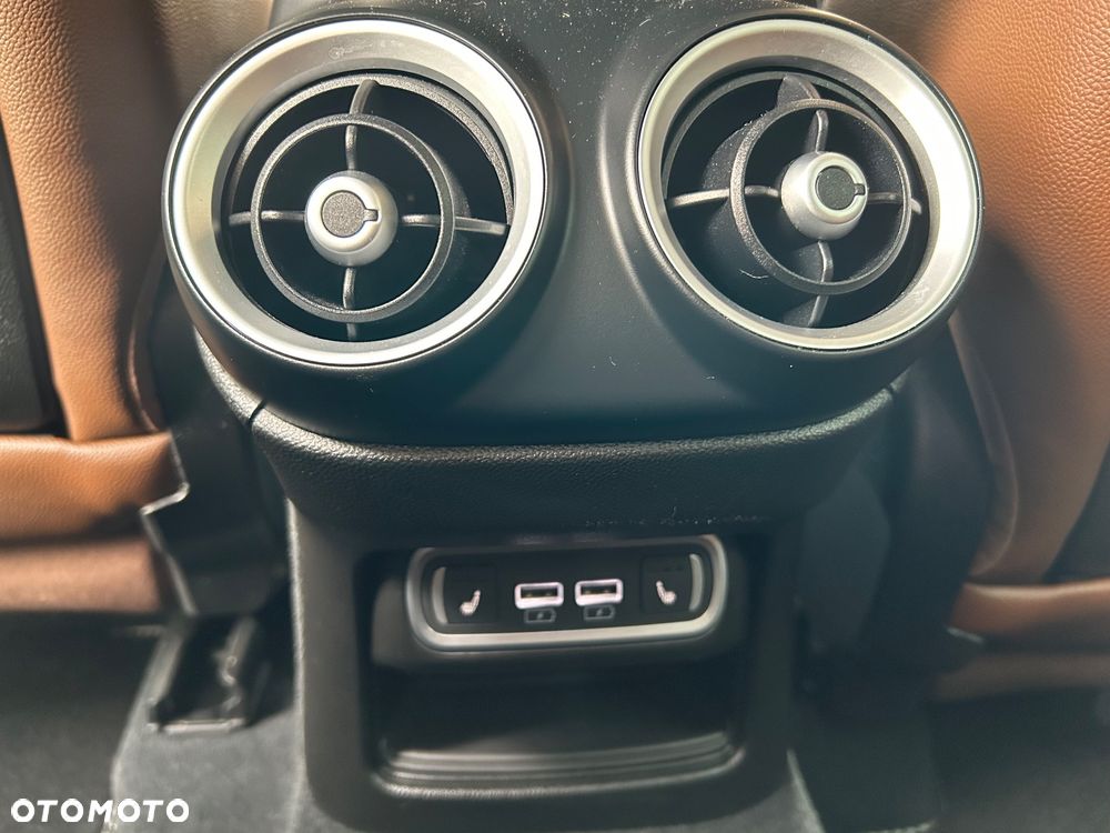 Alfa Romeo Stelvio 2.0 Turbo 16V AT8-Q4 Executive - 17