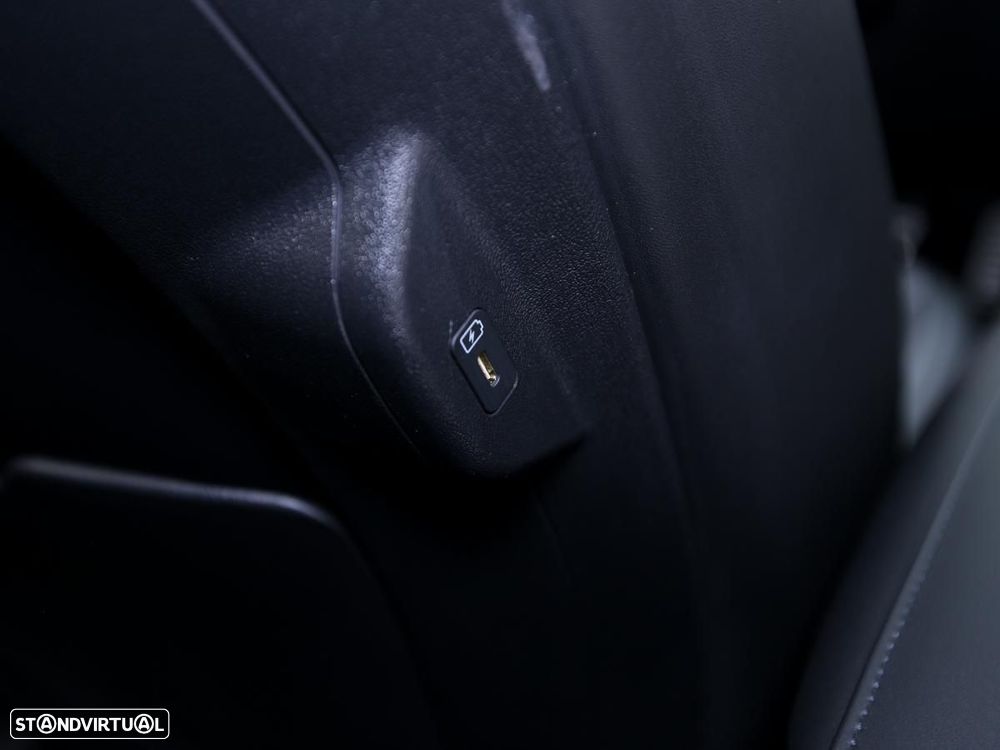 Kia Niro EV 64kWh Drive - 31