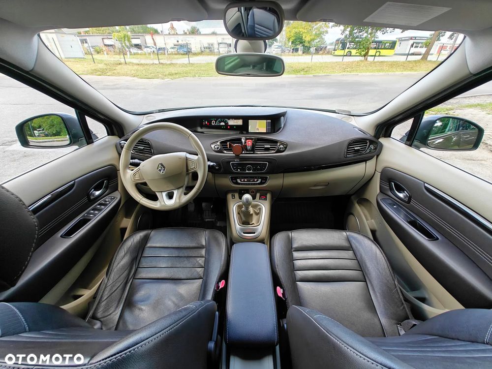 Renault Scenic 1.6 dCi Energy Privilege S&S - 13