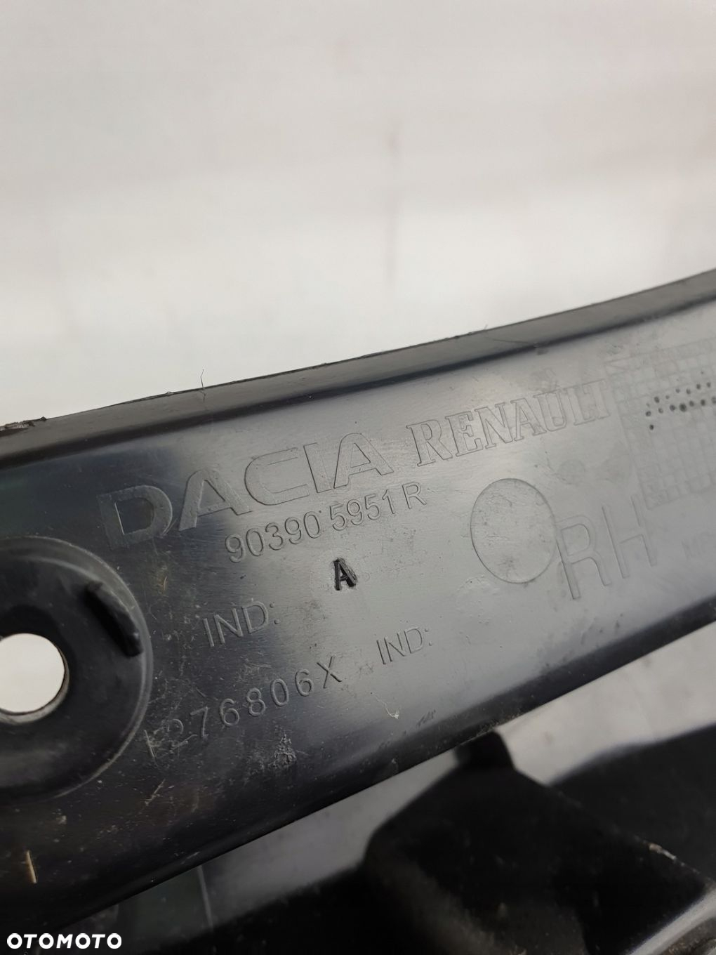 OSŁONA ZAŚLEPKA LAMPY PRAWA TYŁ DACIA LOGAN II MCV - 5