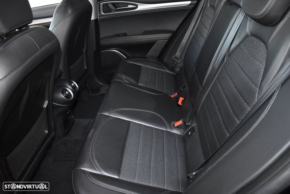 Alfa Romeo Stelvio 2.2 D Super AT8 Q4 - 49