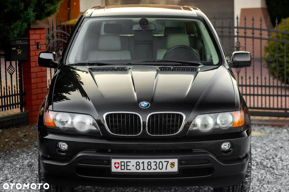 BMW X5 3.0 i Edition Exclusive - 4