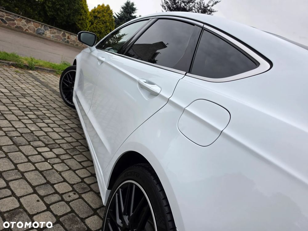 Ford Mondeo 2.0 TDCi Titanium PowerShift - 14