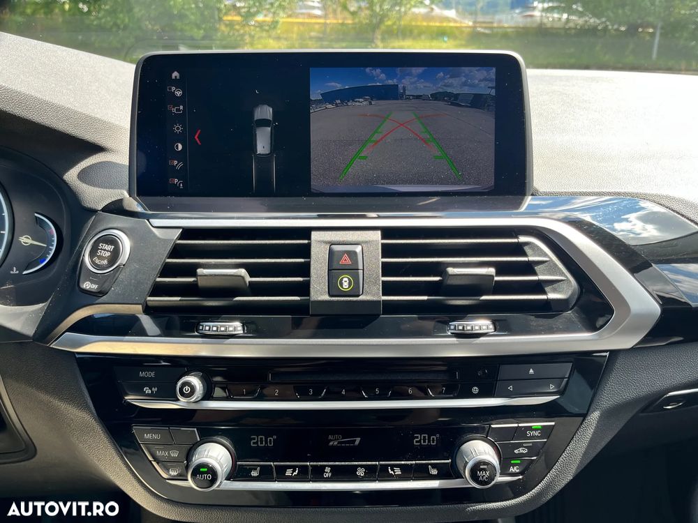 BMW X3 - 32
