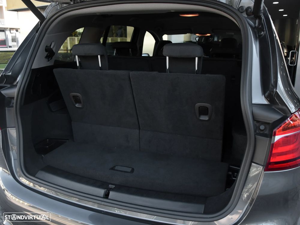 BMW 216 Gran Tourer i 7L - 11