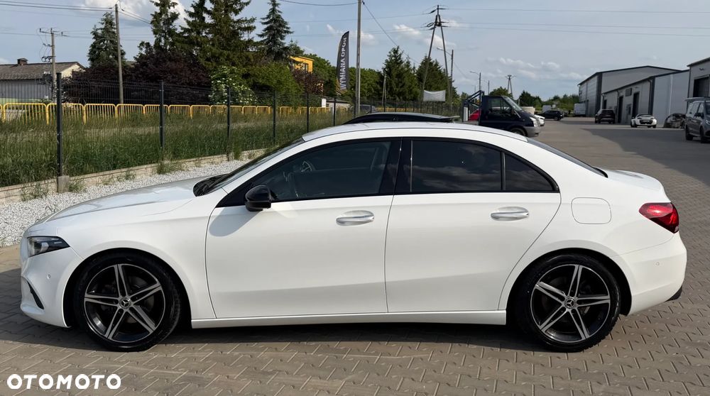 Mercedes-Benz Klasa A 200 Progressive 7G-DCT - 14