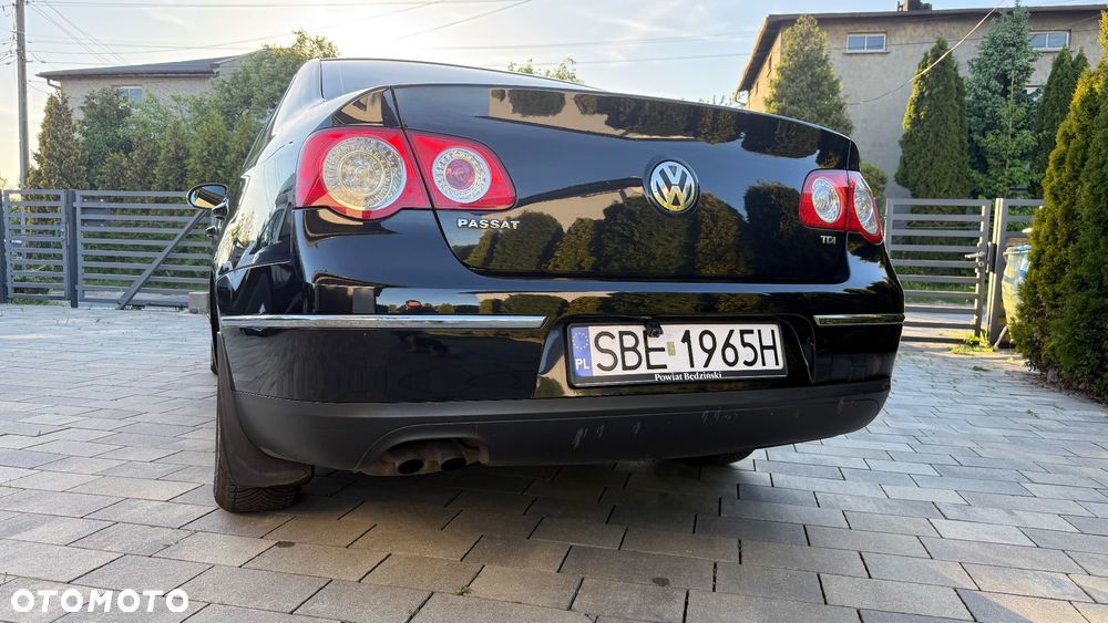 Volkswagen Passat 1.9 TDI Trendline - 8