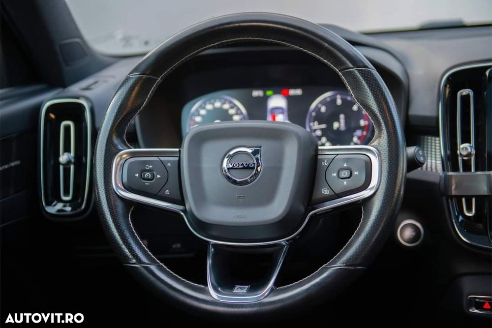 Volvo XC 40 - 21
