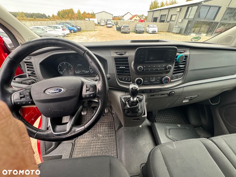 Ford Transit - 12
