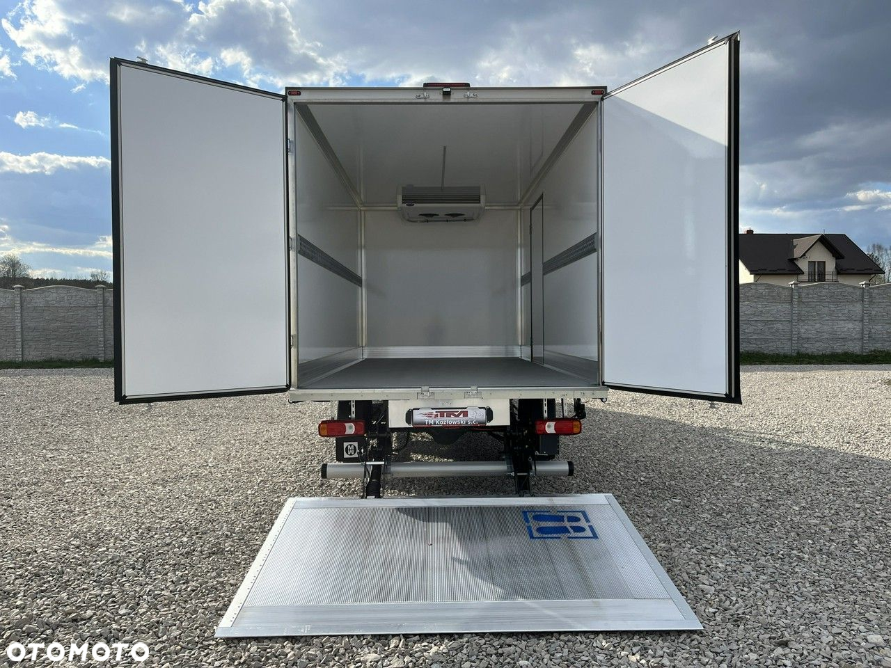 Mercedes-Benz Sprinter - 18