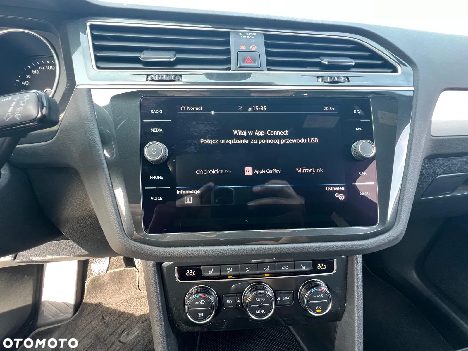Volkswagen Tiguan - 28