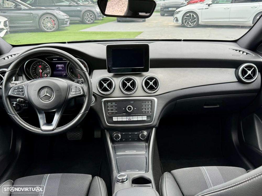 Mercedes-Benz CLA 180 d Shooting Brake Urban Aut. - 12