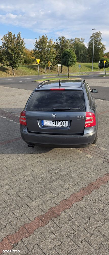 Skoda Octavia 1.8 T FSI Elegance - 6
