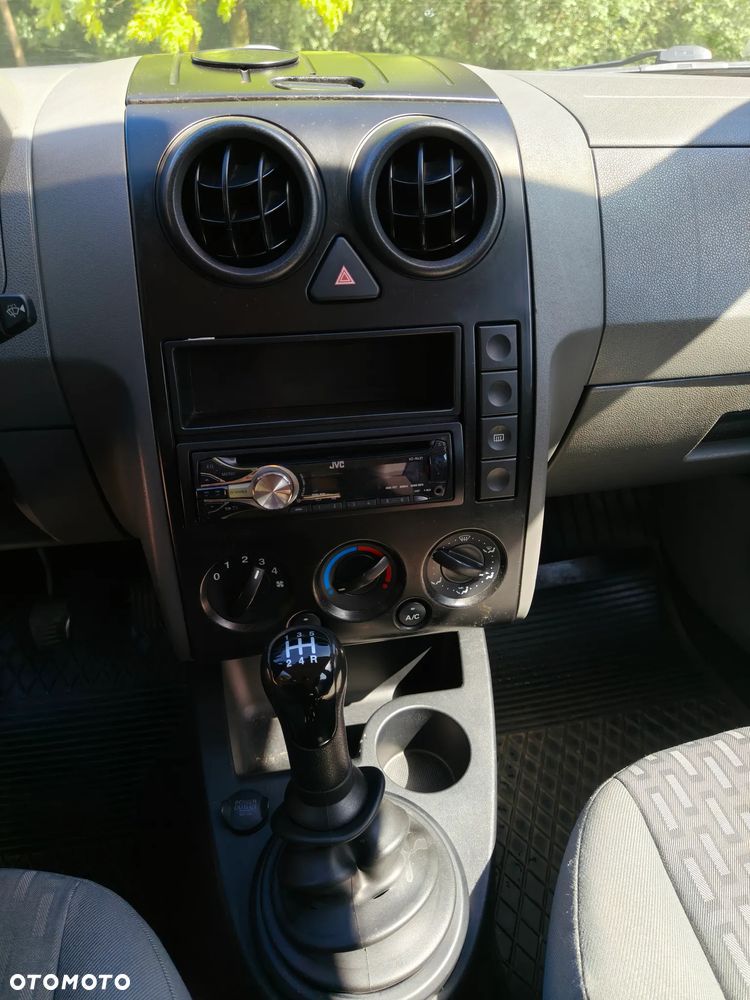 Ford Fusion 1.4 Ambiente - 11