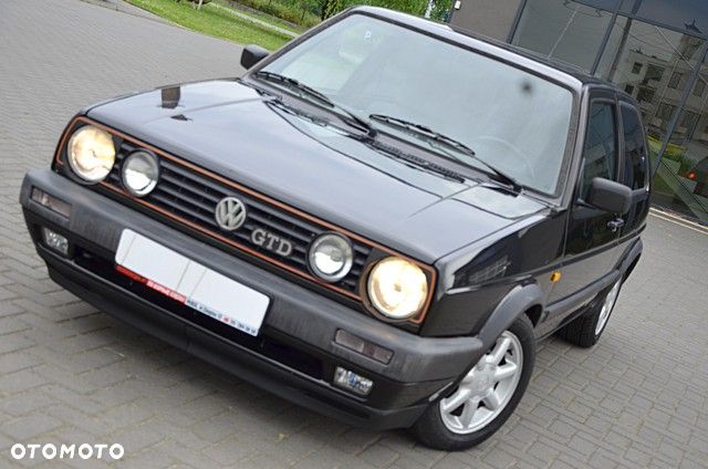 Volkswagen Golf 1.6 GTD TD - 5