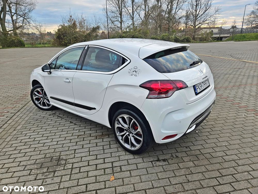 Citroën DS4 VTi 120 Urban Show - 7