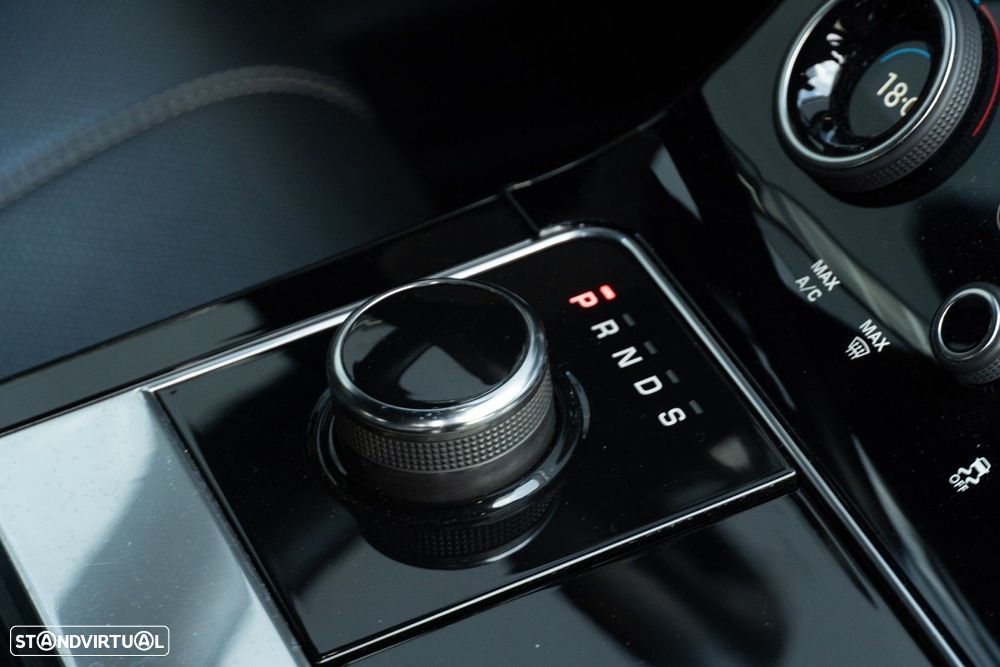 Land Rover Range Rover Velar 2.0 D R-Dynamic - 50