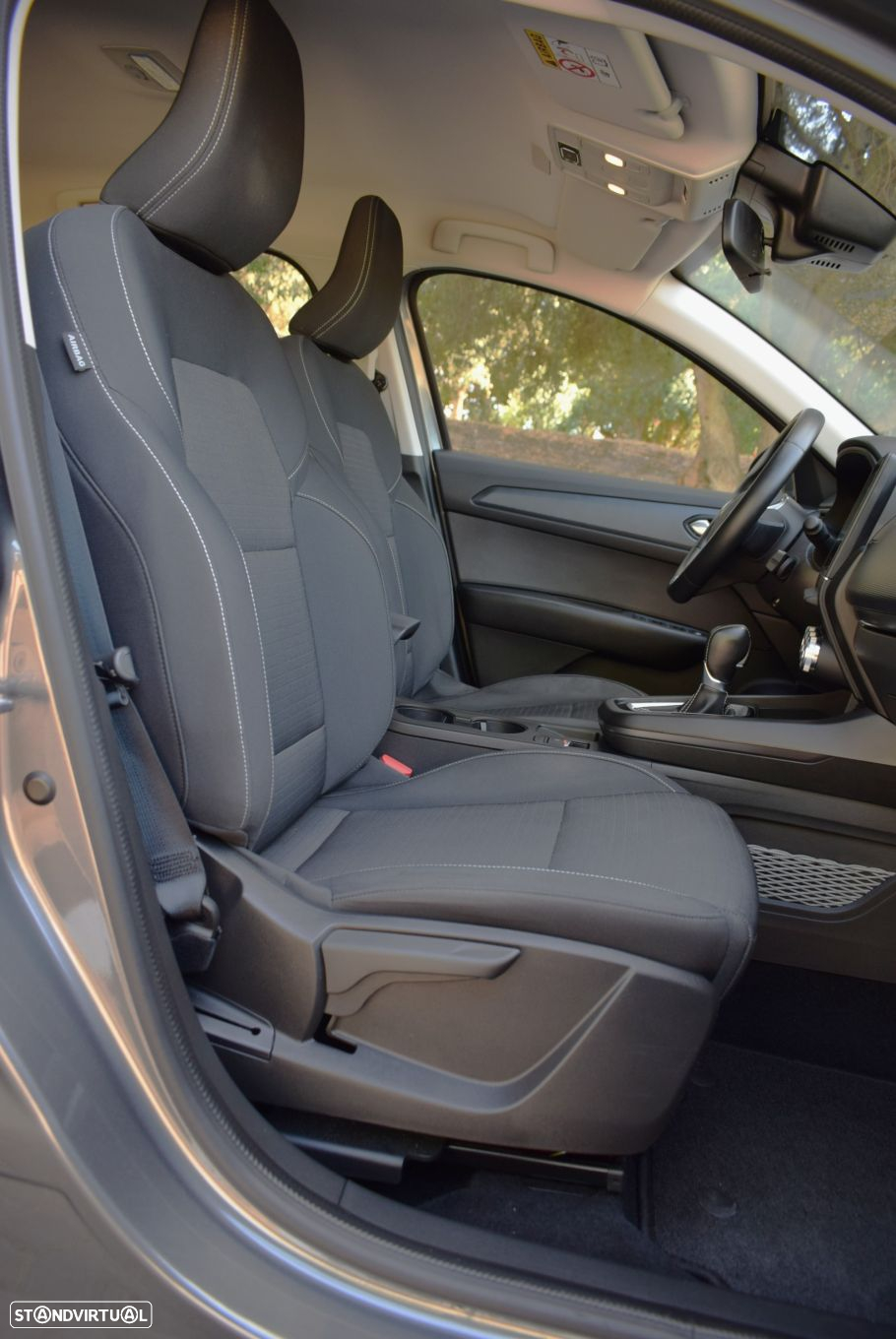 Renault Arkana 1.6 E-Tech Intens - 7