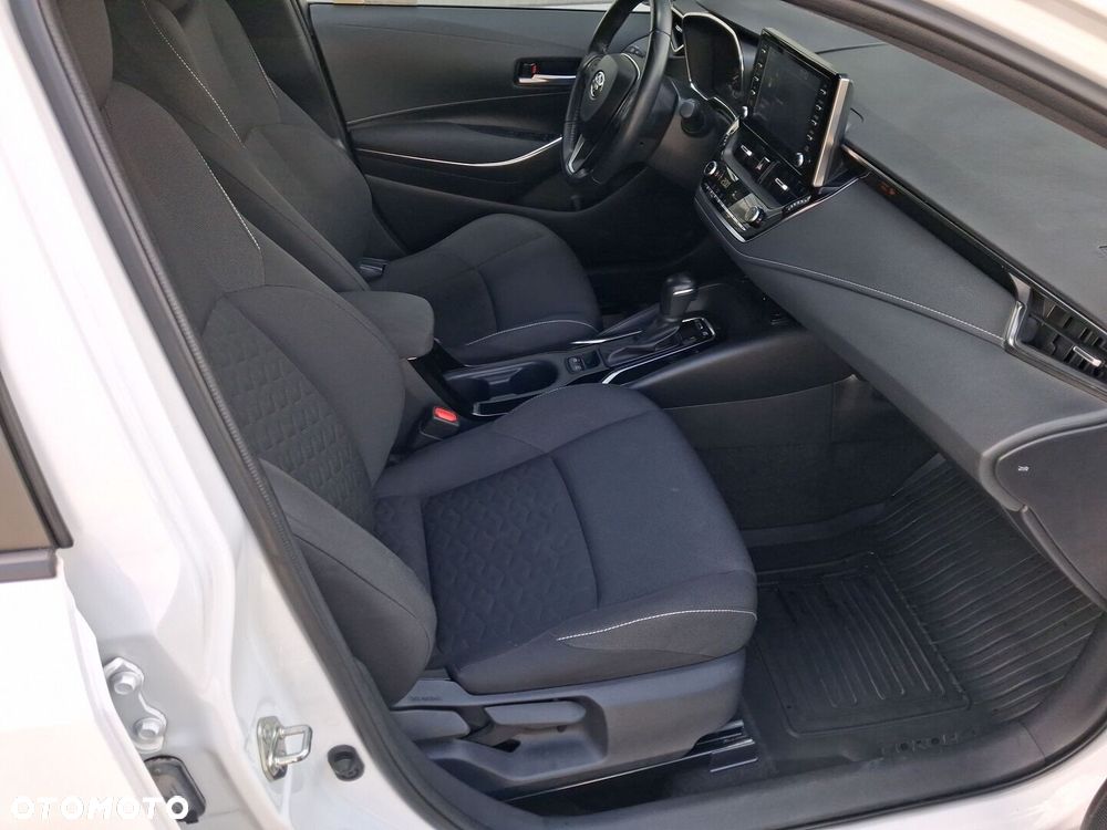 Toyota Corolla 1.8 Hybrid Comfort - 10