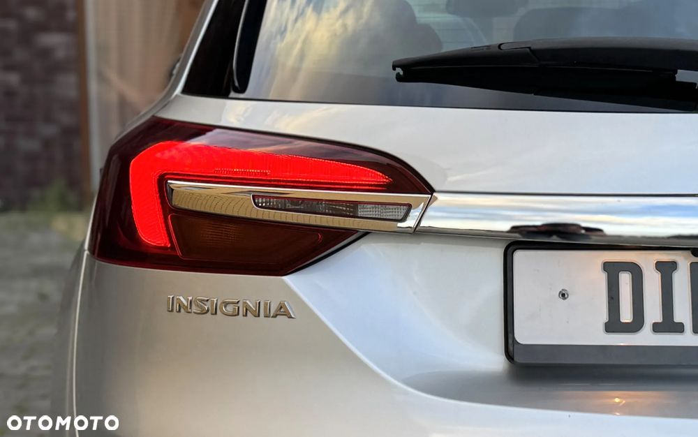 Opel Insignia 2.0 CDTI Cosmo S&S - 37