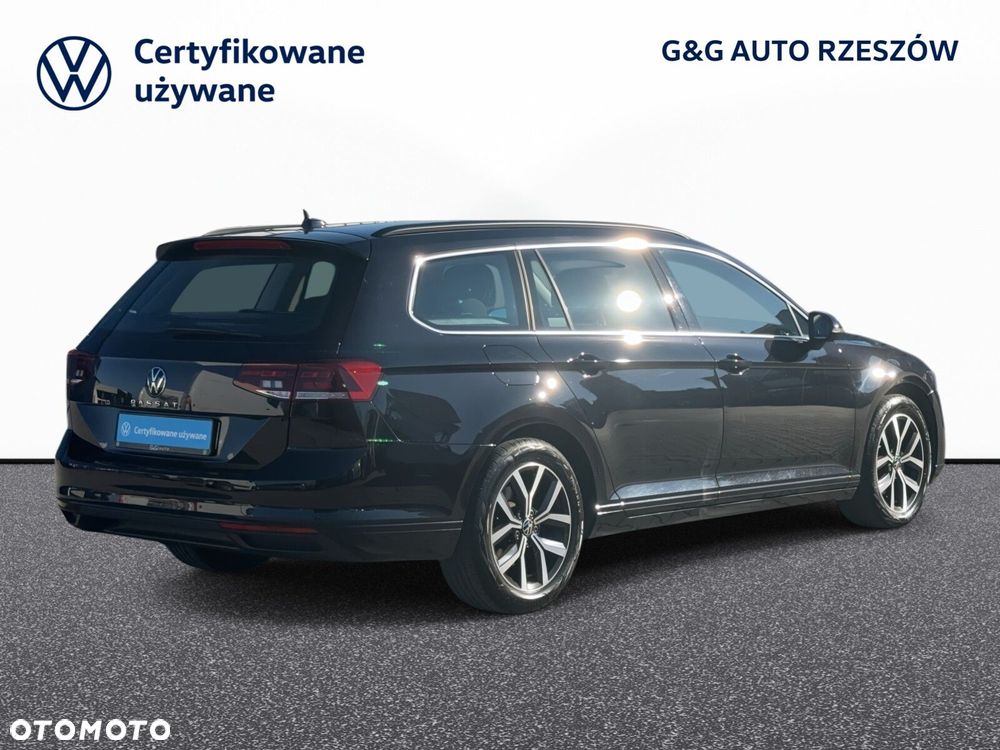 Volkswagen Passat Variant - 4