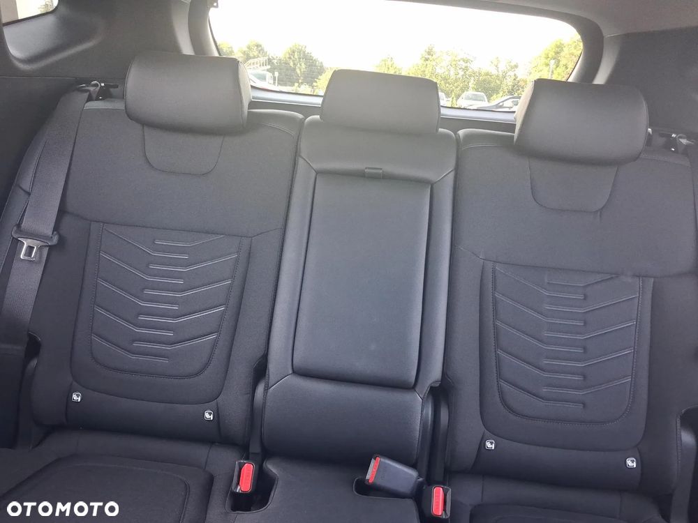 Hyundai Tucson 1.6 T-GDi HEV Executive 2WD - 16