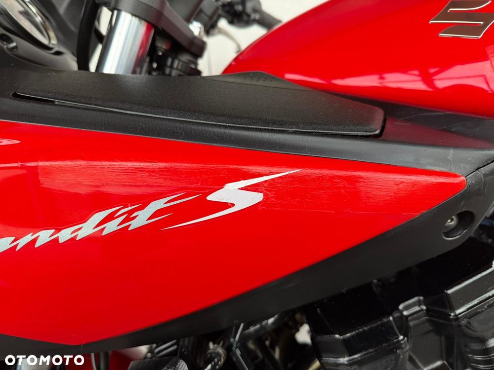 Suzuki Bandit - 22