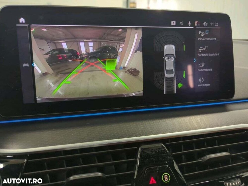 BMW 5 Series 2022 — imagine 12