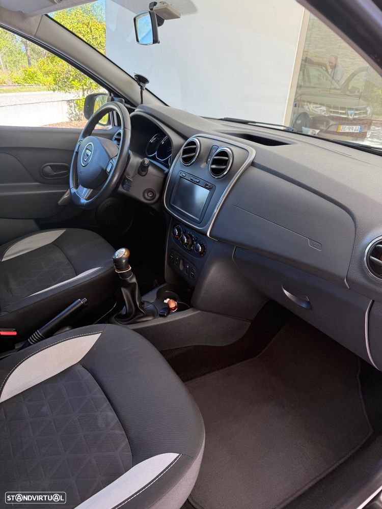 Dacia Sandero 0.9 TCe Stepway - 9