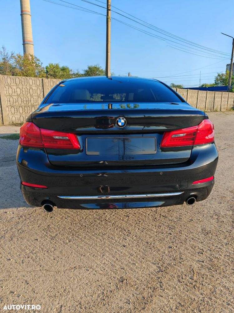 BMW Seria 5 520d xDrive AT - 15