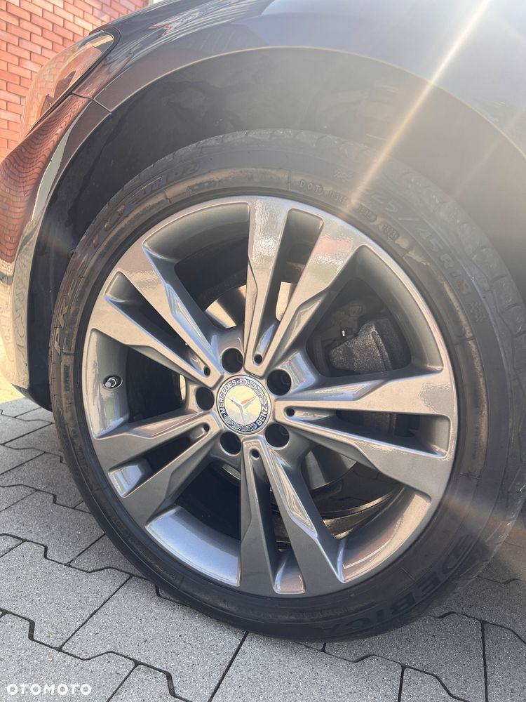 Mercedes-Benz Klasa C 220 d 4-Matic 7G-TRONIC - 14