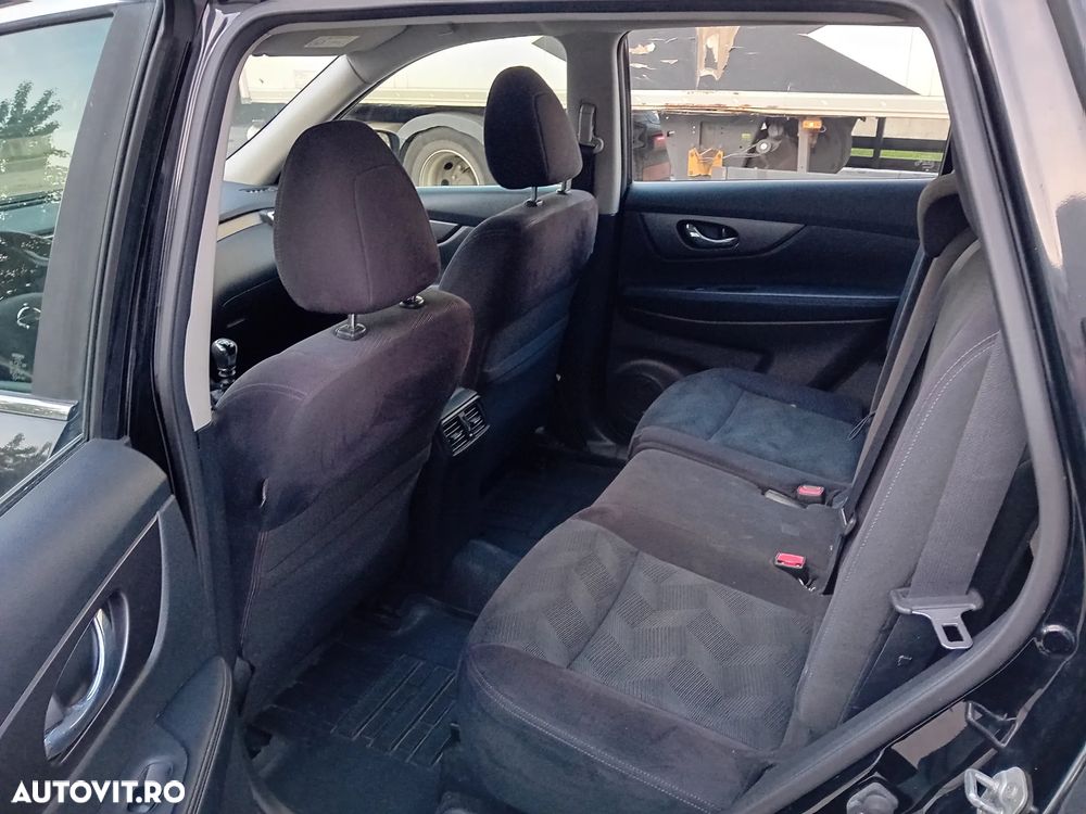 Nissan X-Trail 1.6 dCi N-Connecta - 7
