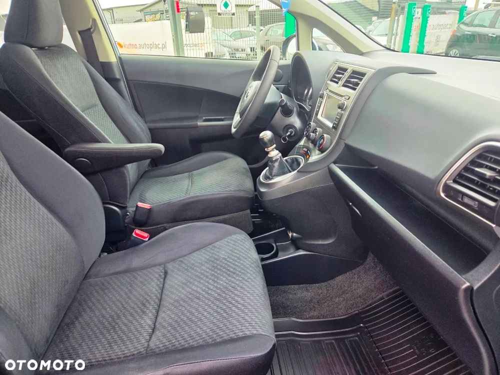 Toyota Verso S 1.33 Premium - 29