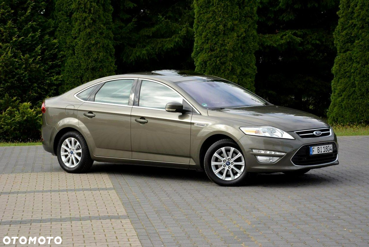 Ford Mondeo 2.0 EcoBoost Titanium - 10
